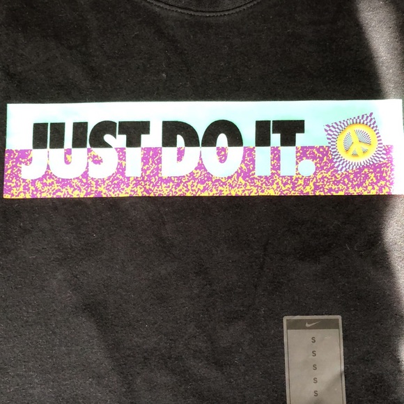 Nike Tee. Black shirt size small. - Picture 2 of 6